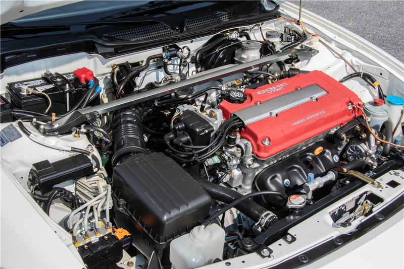 Illustration for article titled I Just Fainted Because A 1,200 Mile Integra Type R Sold For $63,800